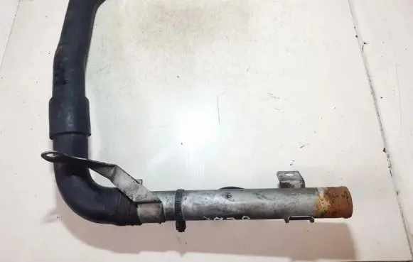 Nissan Primera Engine coolant pipe/hose