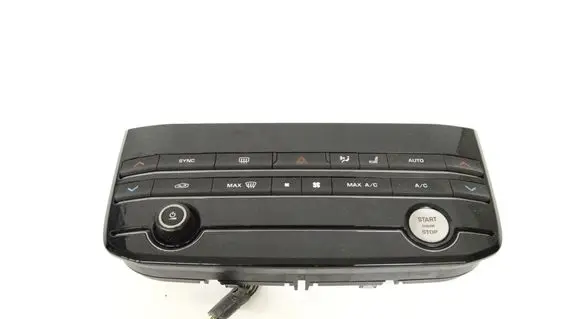 Nissan Qashqai Interior fan control switch GX7318C858GF