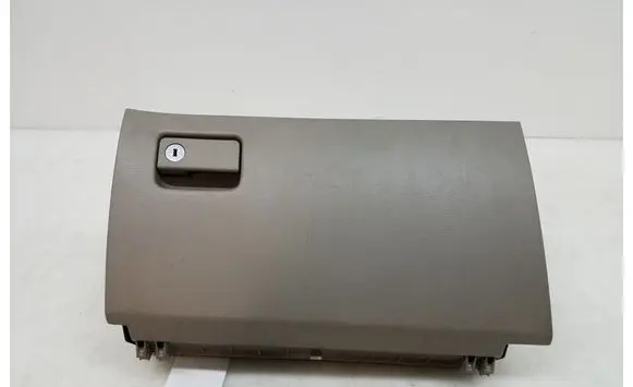 Toyota RAV 4 (XA30) Glove box 5555042100