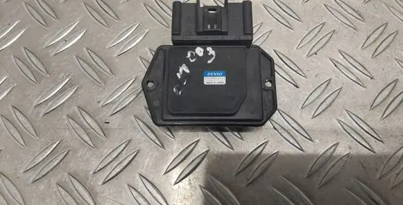 Toyota Avensis T250 Heater blower fan relay 4993002121