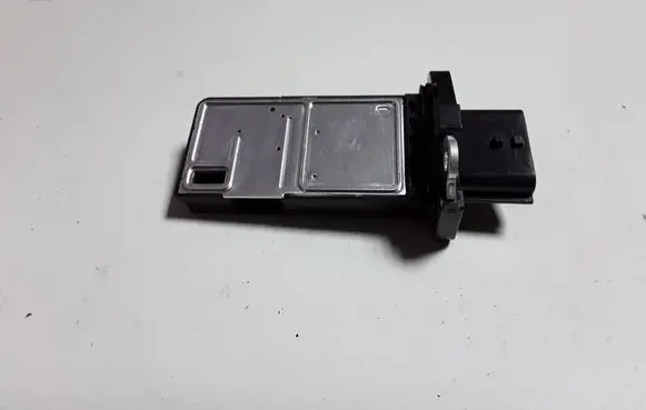 Nissan X-Trail T30 Mass air flow meter 226807S000