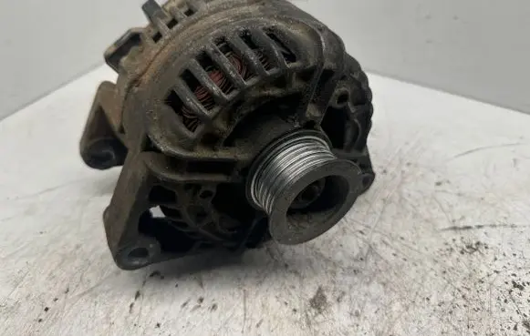 Opel Zafira A Generator/alternator 0124415005 90561168
