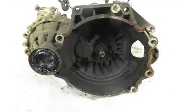 Volkswagen Golf III Manual 6 speed gearbox DGH