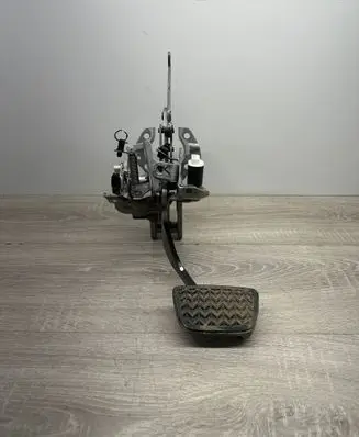 Toyota RAV 4 (XA50) Brake pedal 8951033030 9605B1321B
