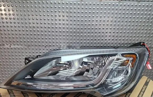 Headlight/headlamp