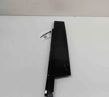Mercedes-Benz GLE W167 Front door glass trim molding A1676904500