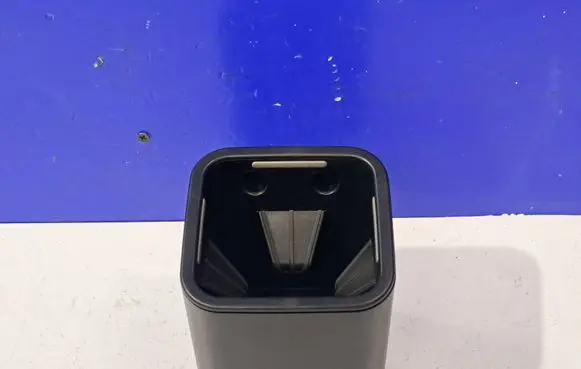 Mercedes-Benz CLS C219 Cup holder A2196800114