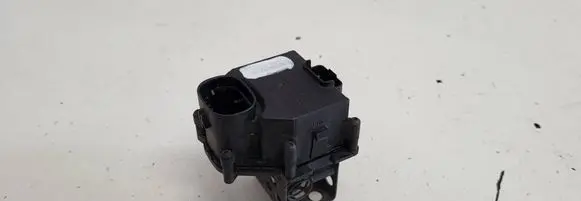 Citroen C4 I Picasso Coolant fan relay 9658508980