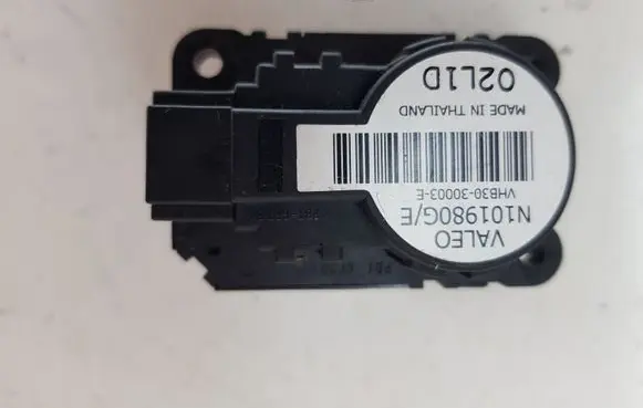 Citroen C3 Picasso Air flap motor/actuator N101980GE