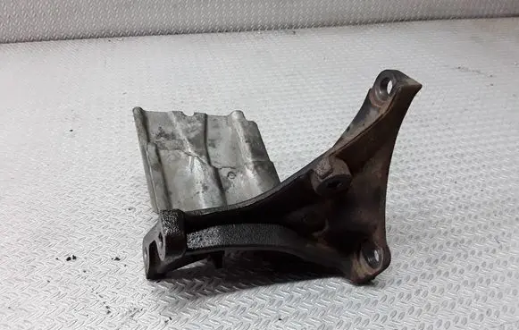 Toyota Yaris Engine mounting bracket 2559133050