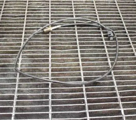 BMW 4 F32 F33 Oil temperature sensor 2656002921 8514730
