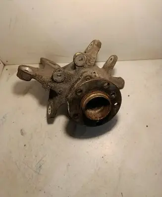 BMW 5 F10 F11 Rear wheel hub 6796100 B12701