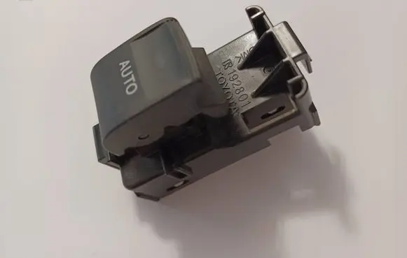 Toyota Auris E180 Electric window control switch 192801