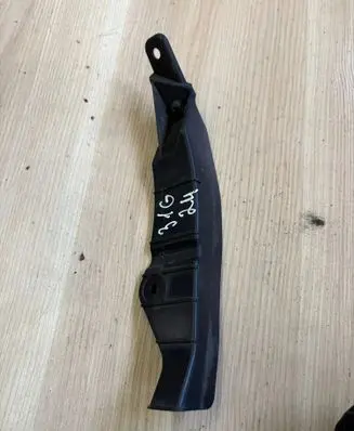 Mini One - Cooper Coupe R56 Rear bumper mounting bracket 2751304