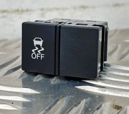 Honda Civic X ESP (stability program) switch M64747 V181026C