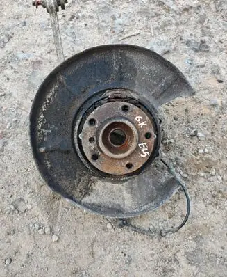 BMW 7 E65 E66 Rear wheel hub