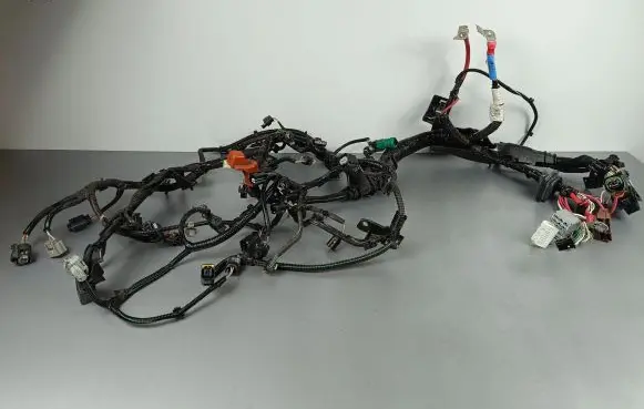Engine installation wiring loom