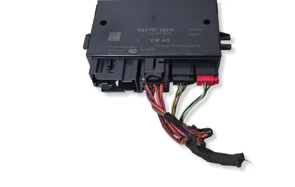 Volkswagen PASSAT B8 Tow bar trailer control unit/module 5Q0907383N 8A001003