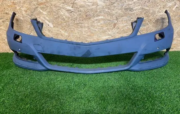 Mercedes-Benz C W204 Front bumper A2048805547