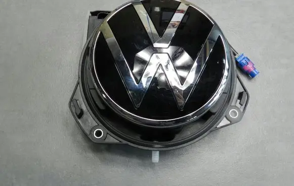 Reversing camera