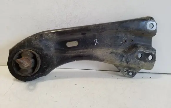 Toyota bZ4X Rear upper control arm/wishbone