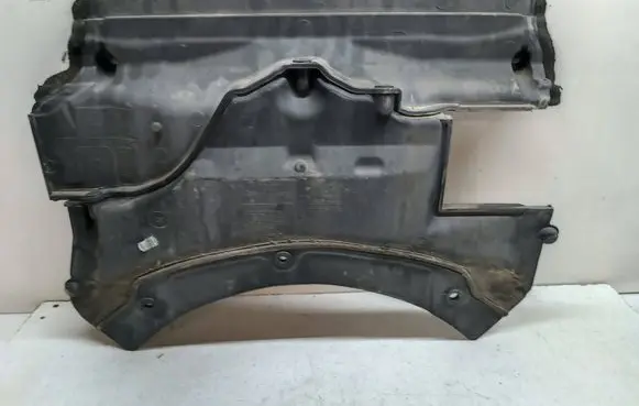 BMW 5 F10 F11 Heat shield in engine bay 7188421 51757188421