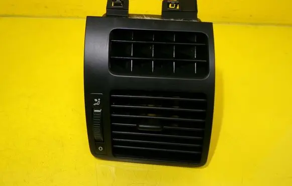 Volkswagen Touran I Dashboard side air vent grill/cover trim 1T0819704A