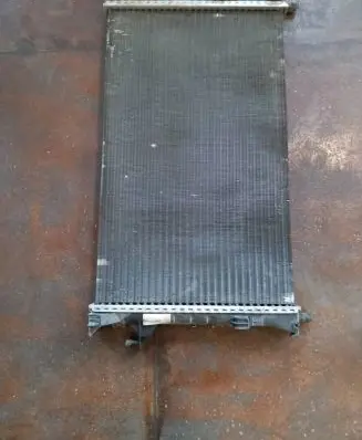 Renault Laguna II Coolant radiator