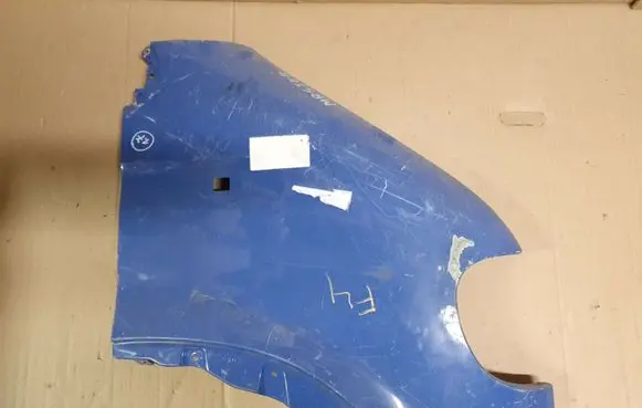 Renault Master II Fender
