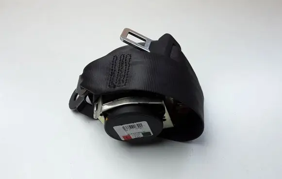 Opel Corsa E Front seatbelt 617107600D