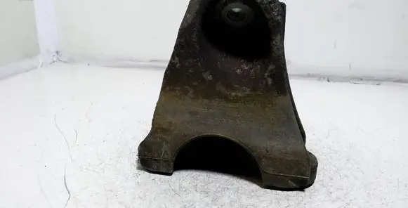 Audi Q7 4L Engine mounting bracket 7L6199307