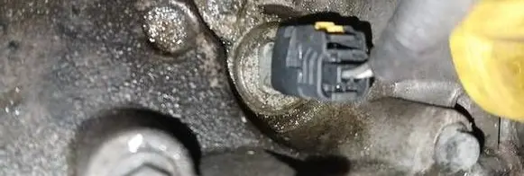 Renault Megane III Camshaft vanos timing valve 
