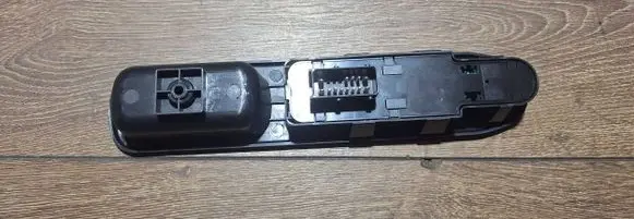 Peugeot 207 Electric window control switch 6554qc