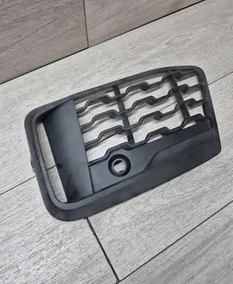 BMW X1 F48 F49 Front bumper lower grill 8059889