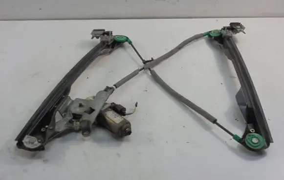 Ford Focus C-MAX Front door window regulator with motor XS4123201