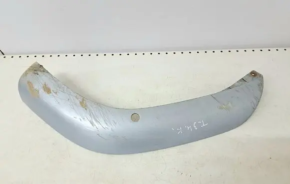 Toyota Corolla Verso AR10 Front bumper lip 