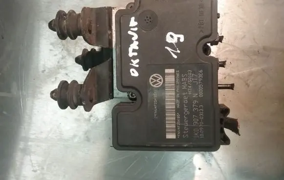 Skoda Octavia Mk2 (1Z) ABS Pump 1K907379N 10097003133