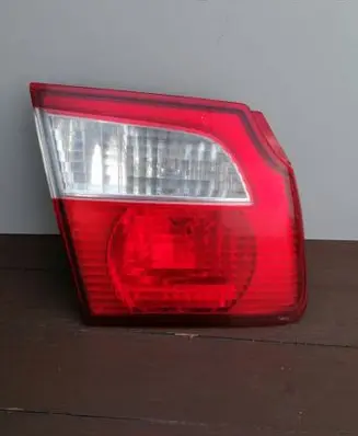 Mazda 626 Tailgate rear/tail lights P21W12V21W 13261922