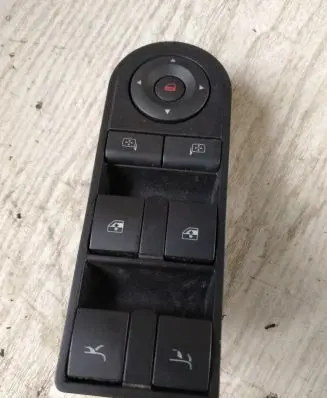 Opel Tigra B Electric window control switch 93162636XX