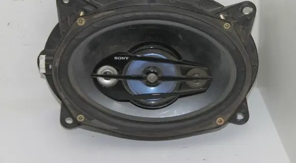 Toyota Prius (XW30) Front door speaker 8616058240