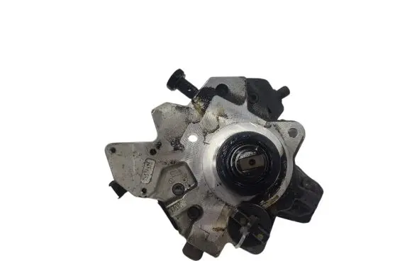 KIA Sportage Fuel injection high pressure pump 0445010121 3310027400
