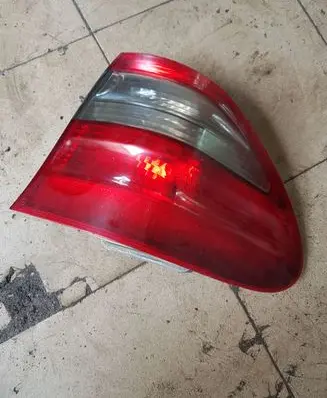 Mercedes-Benz E W211 Rear/tail lights