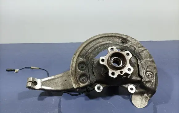 Audi A4 S4 B7 8E 8H Front wheel hub spindle knuckle 6884380