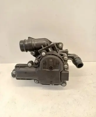 Thermostat/thermostat housing