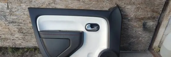 Renault Twingo III Front door card panel trim 156072852