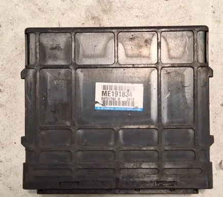 Mitsubishi Pajero Engine control unit/module ME191834 E6T01782H 2X18