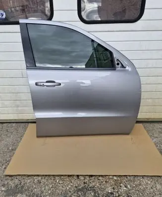Dodge Durango Front door