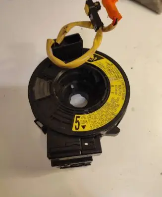 Toyota Avensis T250 Steering angle sensor 2TK0478