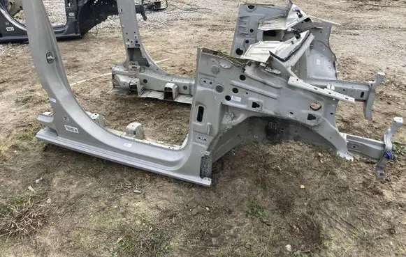 Opel Combo E Front quarter panel PK17677