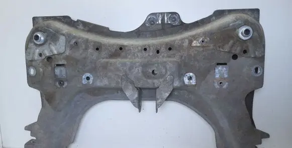 Renault Clio IV Front subframe